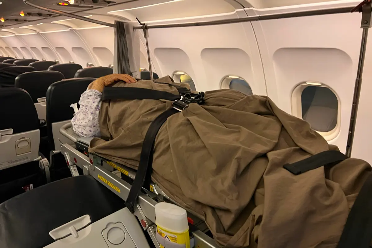 Escorte Médicale Aérienne